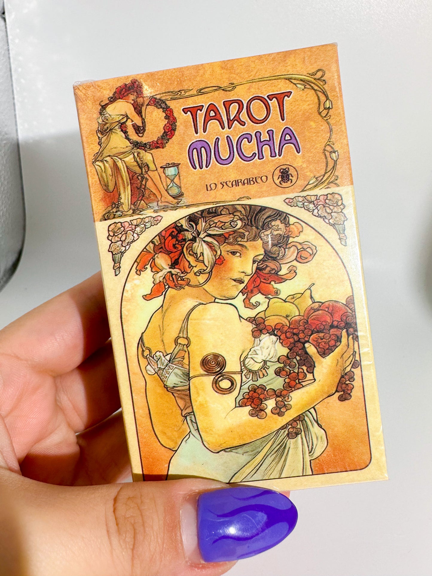 Tarot Mucha Deck